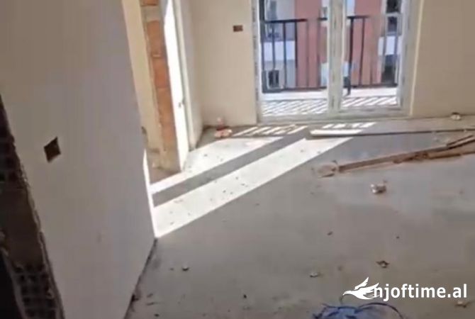 Shtepi ne shitje 1+1 ne Tirane - 47,000 Euro