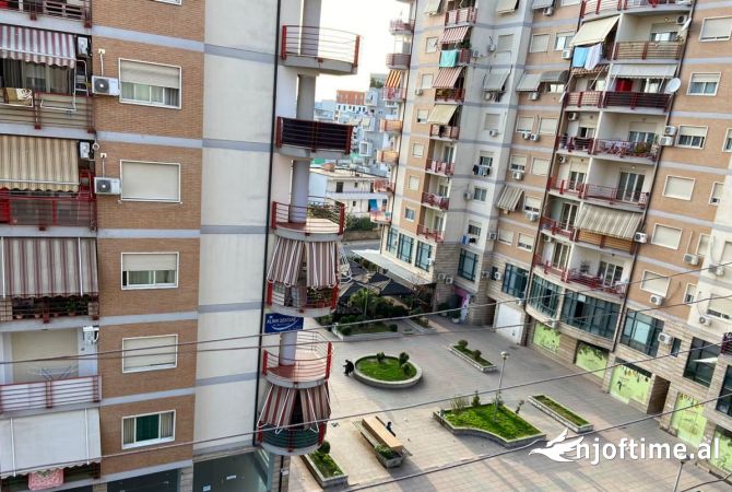 Shtepi me qera 1+1 ne Tirane - 450 Euro