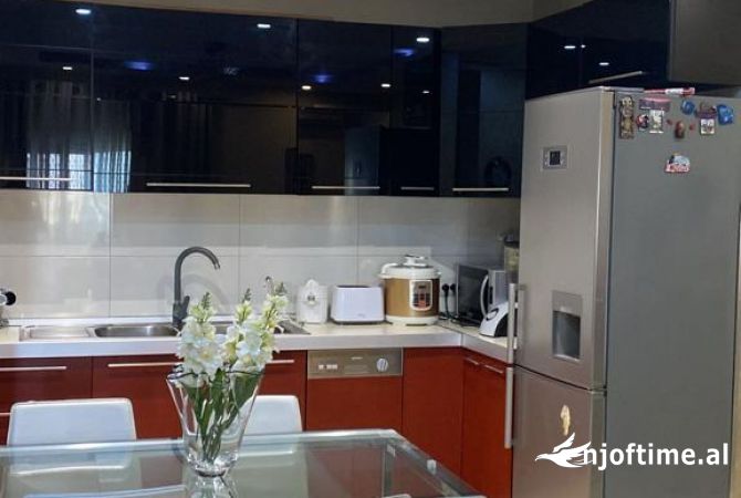 Shtepi me qera 1+1 ne Tirane - 450 Euro