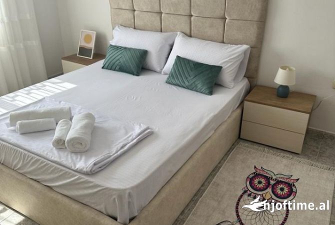 Shtepi me qera 2+1 ne Tirane - 550 Euro