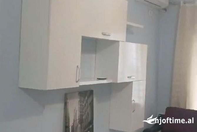 Shtepi me qera 1+1 ne Tirane - 350 Euro