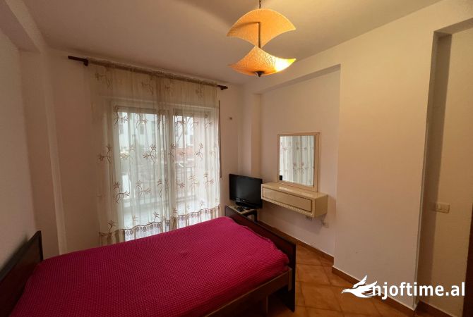 Shtepi me qera 1+1 ne Tirane - 480 Euro