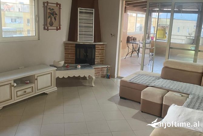 Shtepi me qera 2+1 ne Tirane - 600 Euro