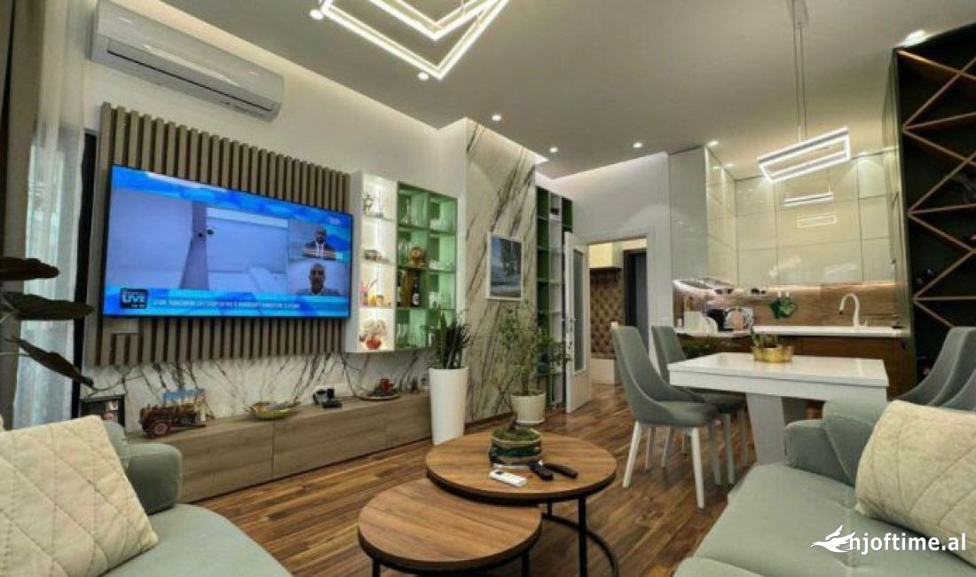 Shtepi me qera Apartament ne Tirane, 1+1, Mobilimi E mobiluar, Pagesa 800  Euro.