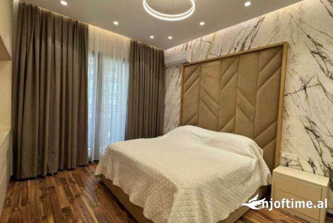 Shtepi me qera 1+1 ne Tirane - 800 Euro