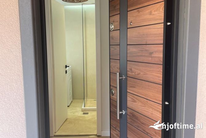 Shtepi me qera 1+1 ne Tirane - 450 Euro