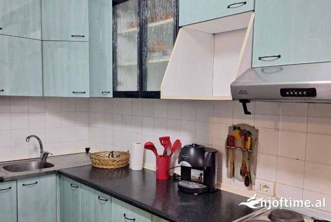 Shtepi me qera 2+1 ne Tirane - 550 Euro