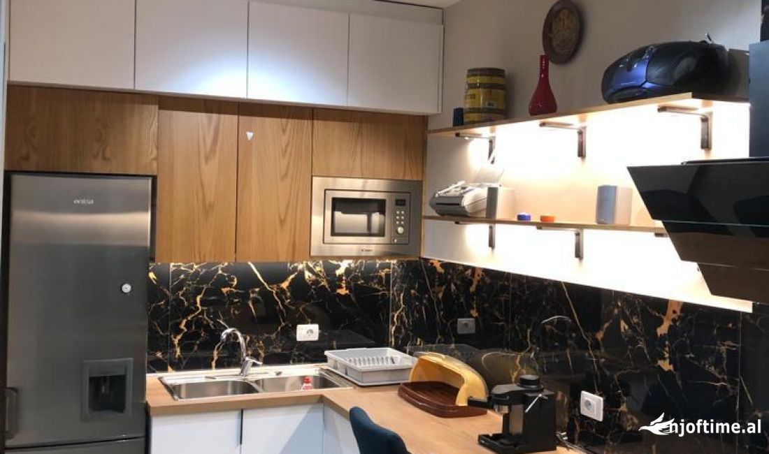 Shtepi me qera Apartament ne Tirane, 1+1, Mobilimi E mobiluar, Pagesa 500  Euro.