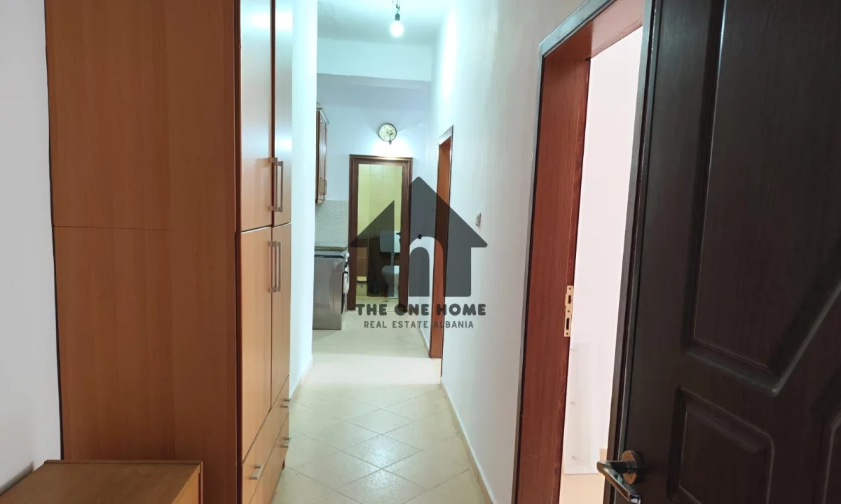 Shtepi ne shitje Apartament ne Tirane, 2+1, Mobilimi Bosh, pa mobiluar, Pagesa 179,000  Euro.
