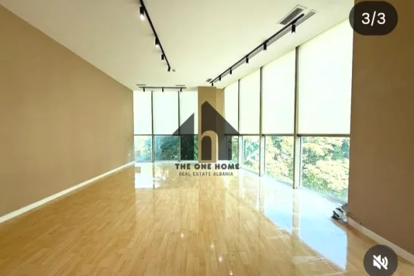 Business Property for Rent 3+1 in Tirana - 1,000 Euro