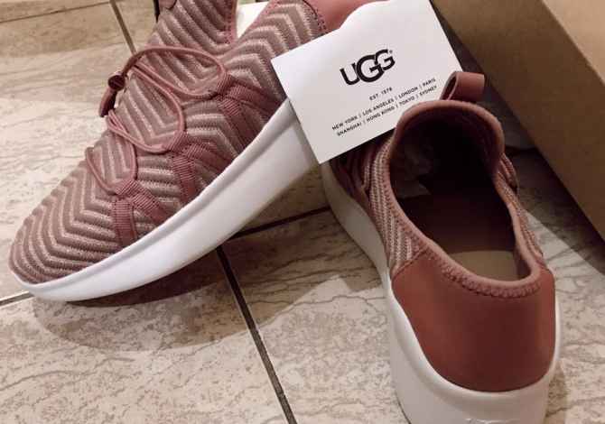 Accessori uomo e donna  a Tirana - 110 Euro