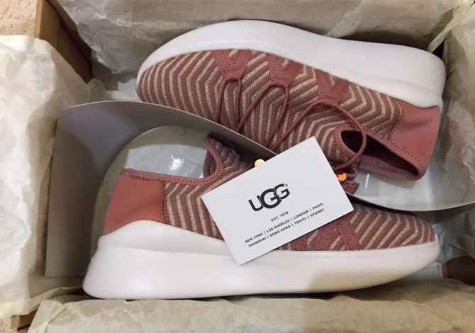 Accessori uomo e donna a Tirana - 110 Euro
