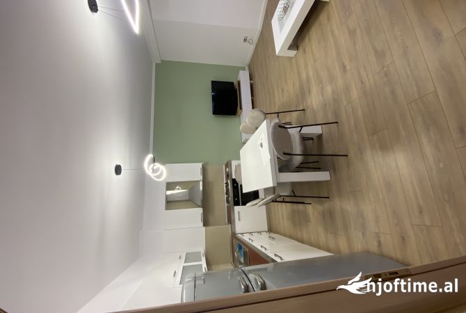 Shtepi me qera 2+1 ne Tirane - 550 Euro
