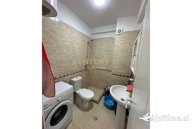 Shtepi ne shitje Apartament ne Lezhe, 1+1, Mobilimi E mobiluar, Pagesa 65,000  Euro.