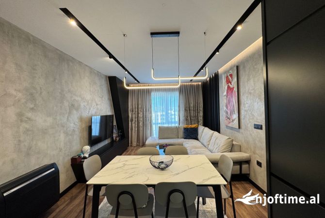 Shtepi ne shitje 2+1 ne Tirane - 165,000 Euro