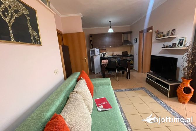 Shtepi ne shitje 1+1 ne Tirane - 148,000 Euro