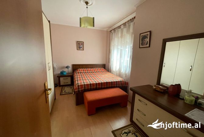 Shtepi ne shitje 1+1 ne Tirane - 148,000 Euro