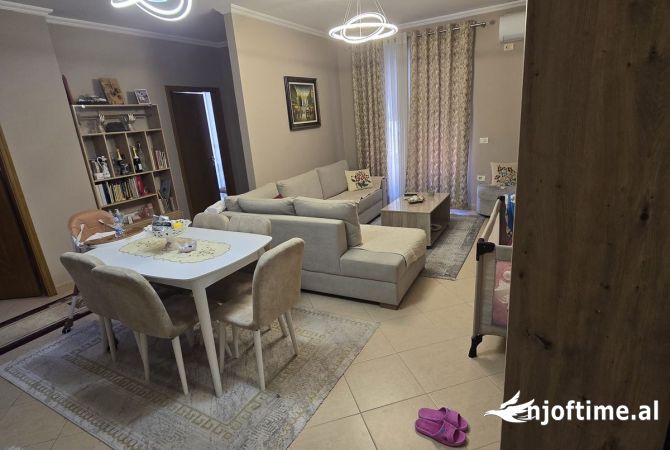 Shtepi ne shitje 2+1 ne Tirane - 123,000 Euro