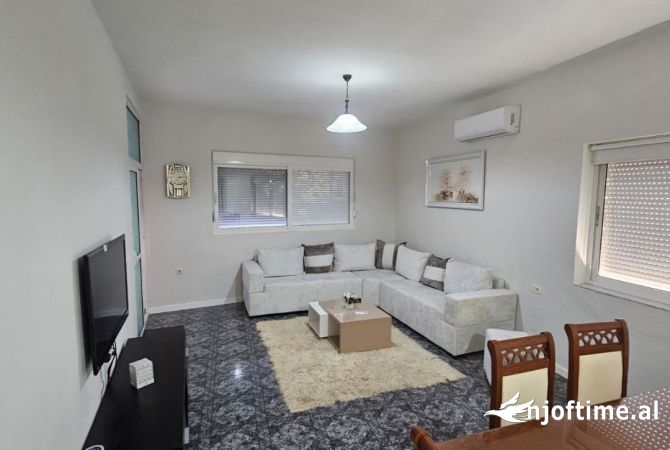 Shtepi me qera 3+1 ne Tirane - 700 Euro
