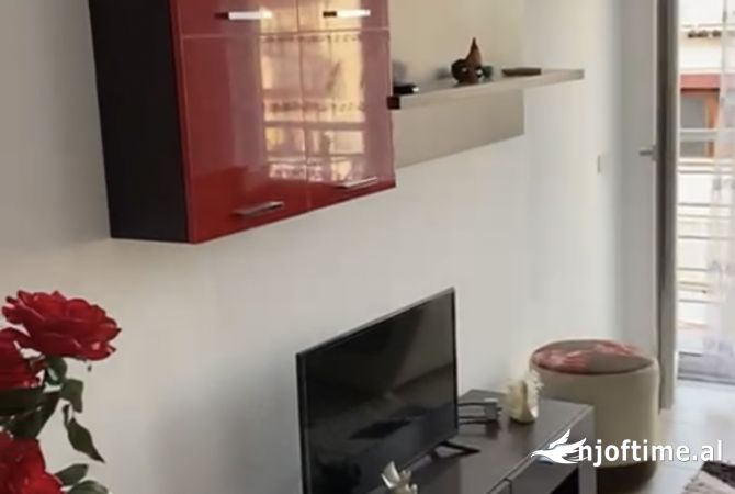 Shtepi me qera 1+1 ne Tirane - 500 Euro