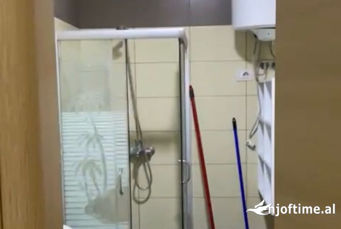 Shtepi me qera Apartament ne Tirane, 1+1, Mobilimi E mobiluar, Pagesa 500  Euro.