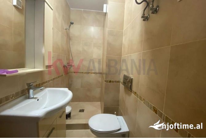 Shtepi me qera Apartament ne Tirane, 1+1, Mobilimi E mobiluar, Pagesa 550  Euro.
