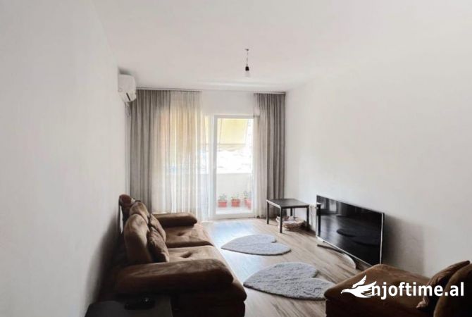 Shtepi ne shitje 1+1 ne Tirane - 150,000 Euro