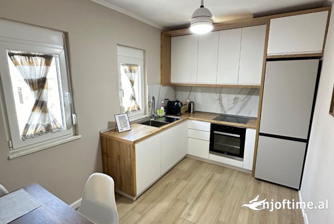 Shtepi me qera 2+1 ne Tirane - 600 Euro