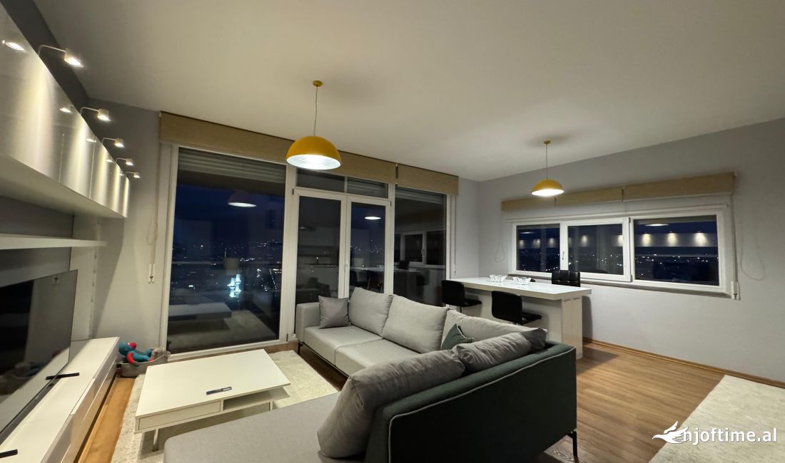 Shtepi me qera Apartament ne Tirane, 2+1, Mobilimi E mobiluar, Pagesa 800  Euro.