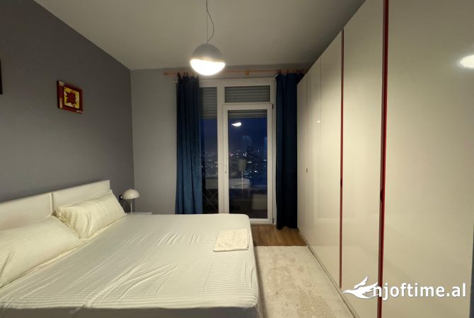 Shtepi me qera Apartament ne Tirane, 2+1, Mobilimi E mobiluar, Pagesa 800  Euro.