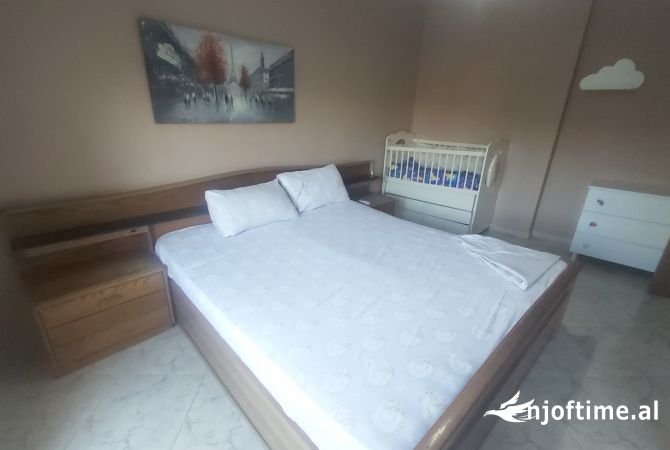 Shtepi me qera 2+1 ne Tirane - 650 Euro
