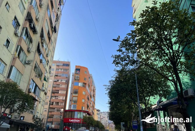Ambient biznesi ne shitje 2+1 ne Tirane - 30,000 Euro