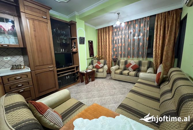Shtepi me qera 1+1 ne Tirane - 55,000 Leke