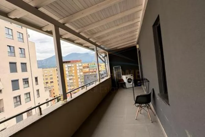Shtepi me qera Apartament ne Tirane, 2+1, Mobilimi E mobiluar, Pagesa 800  Euro.