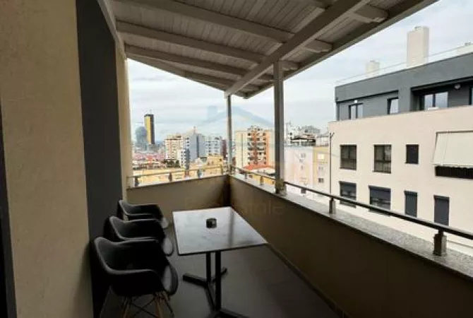 Shtepi me qera 2+1 ne Tirane - 800 Euro