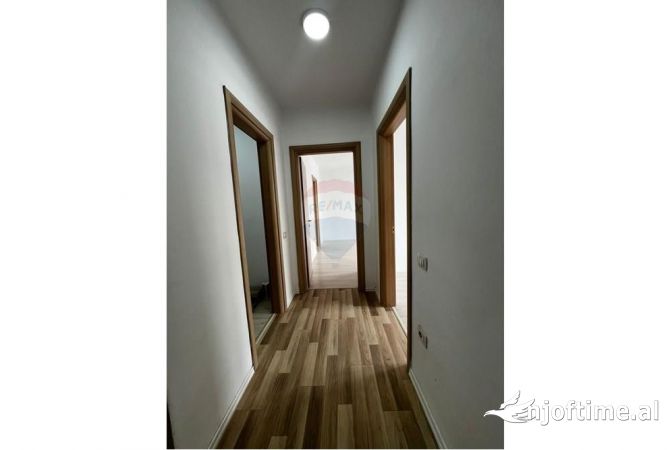 Shtepi ne shitje 3+1 ne Tirane - 229,000 Euro
