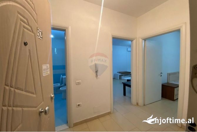 Shtepi me qera 1+1 ne Tirane - 40,000 Leke