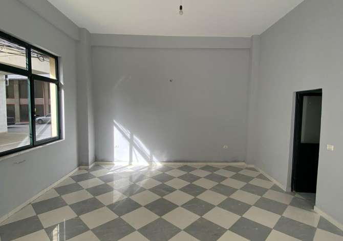 Business Property in Sale 1+1 in Durres - 61,000 Euro