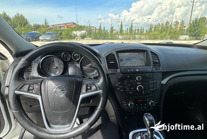 Makina ne shitje ne Durres - 4,700 Euro