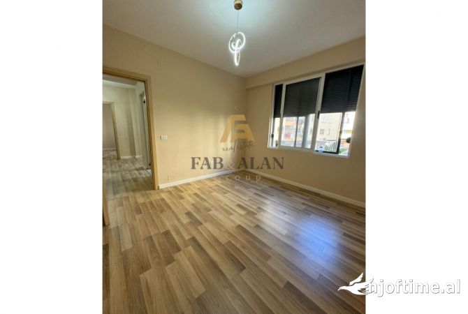 Shtepi ne shitje 2+1 ne Tirane - 125,000 Euro