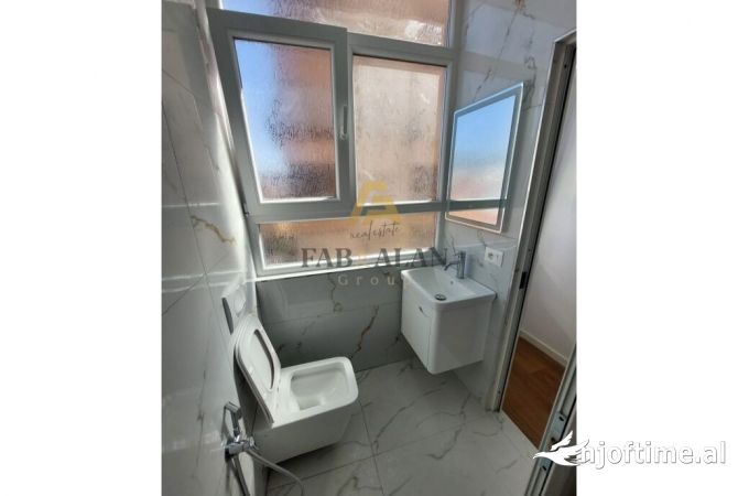 Shtepi ne shitje 2+1 ne Tirane - 185,000 Euro