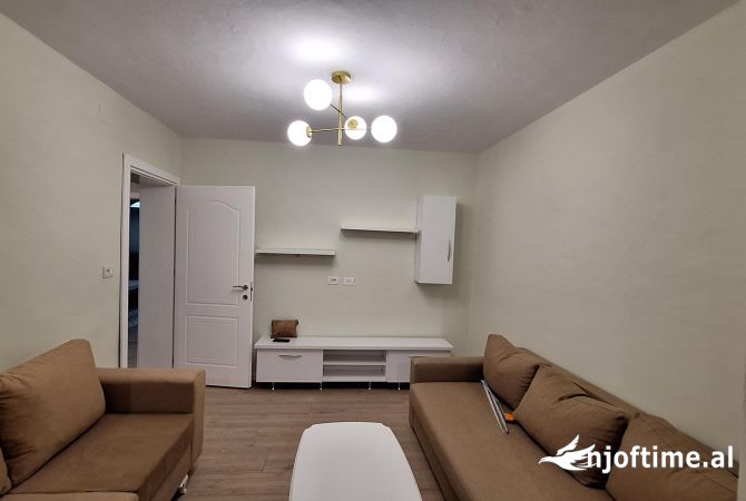 Shtepi me qera 3+1 ne Tirane - 600 Euro