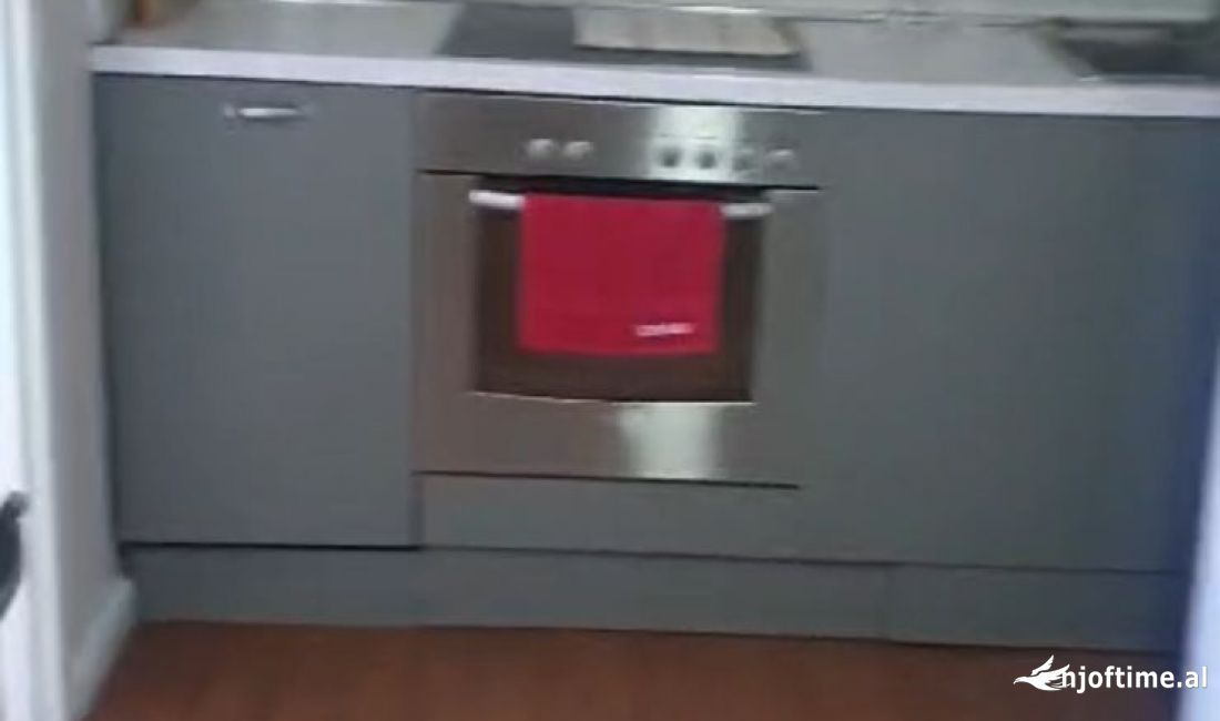 Shtepi me qera Apartament ne Tirane, 1+1, Mobilimi E mobiluar, Pagesa 400  Euro.