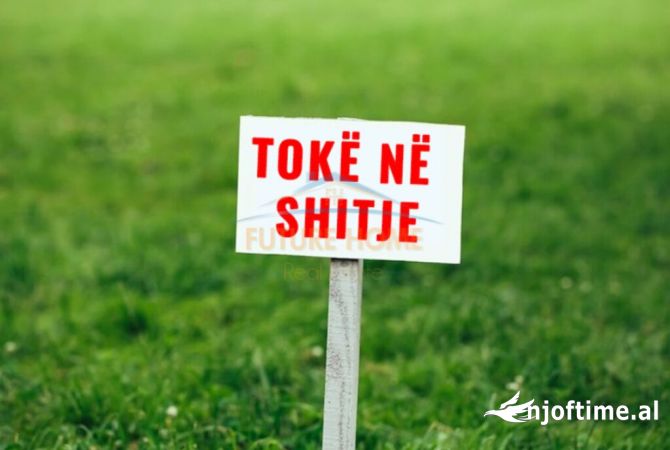 Truall ose Toke ne Tirane - 469,999 Euro