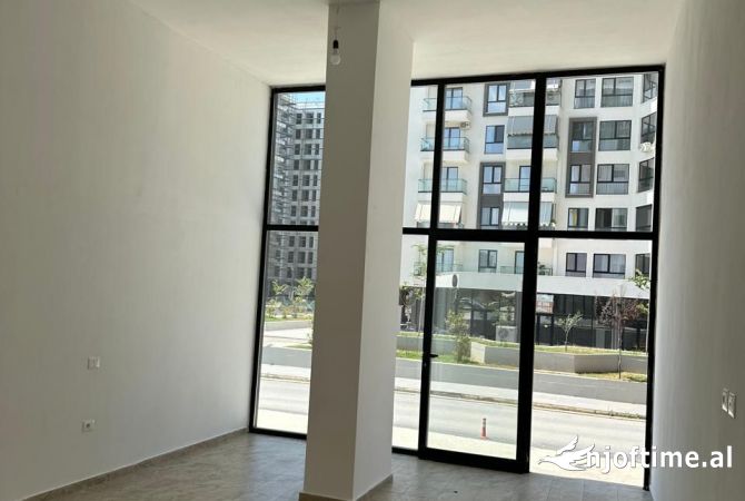 Ambient biznesi me qera 1+1 ne Tirane - 500 Euro