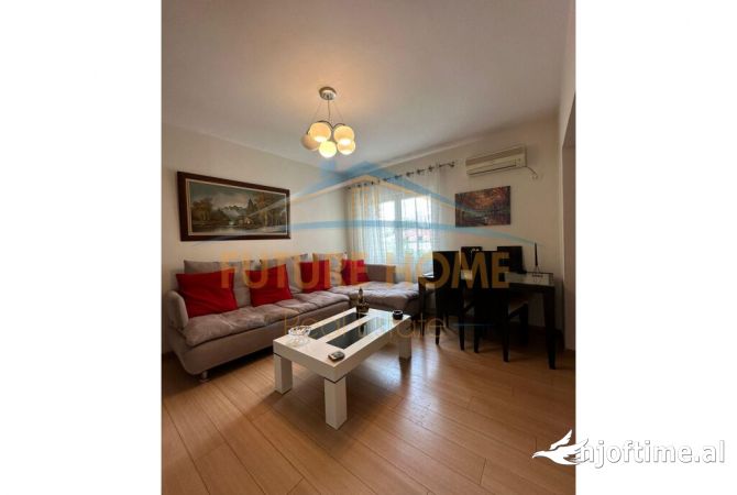 Shtepi me qera 2+1 ne Tirane - 600 Euro