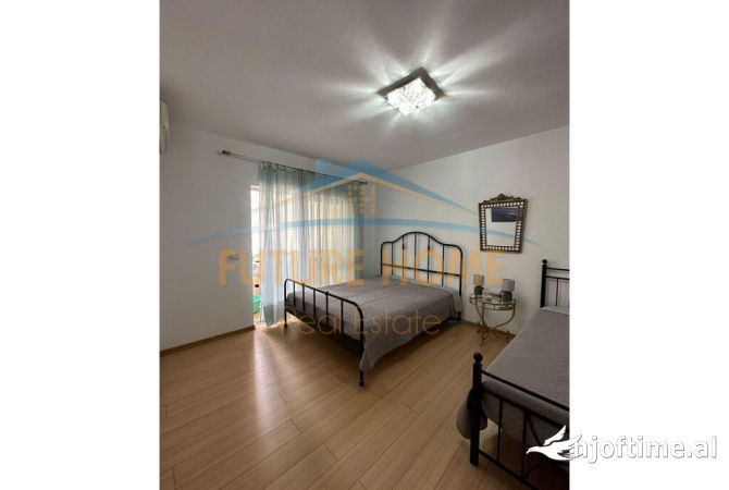 Shtepi me qera Apartament ne Tirane, 2+1, Mobilimi E mobiluar, Pagesa 600  Euro.