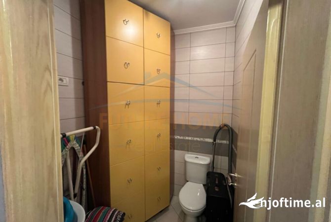 Shtepi me qera Apartament ne Tirane, 2+1, Mobilimi E mobiluar, Pagesa 600  Euro.