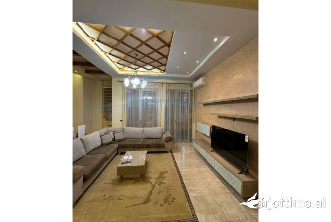 Shtepi me qera Apartament ne Tirane, 2+1, Mobilimi E mobiluar, Pagesa 1,200  Euro.