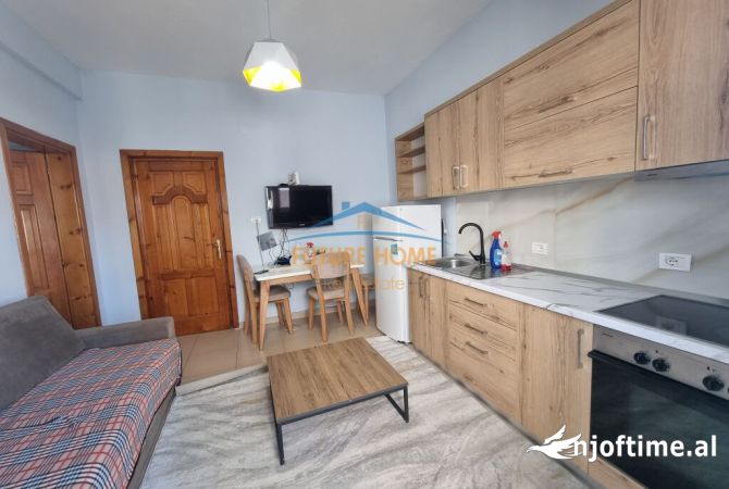 Shtepi me qera Apartament ne Tirane, 1+1, Mobilimi E mobiluar, Pagesa 400  Euro.